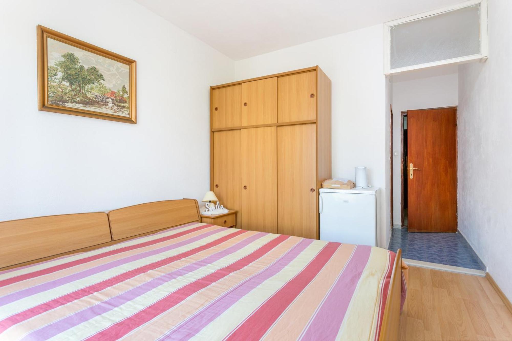 Double Room Supetar 5658D Buitenkant foto
